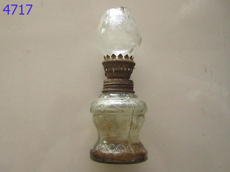 ตะเกียงโบราณ (4717)