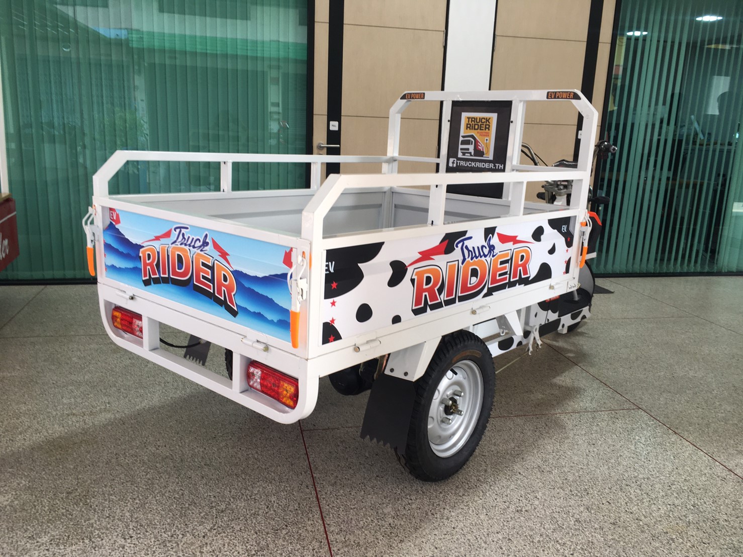 Truckrider EV รุ่น 1000WG 60V. 32Ah. White