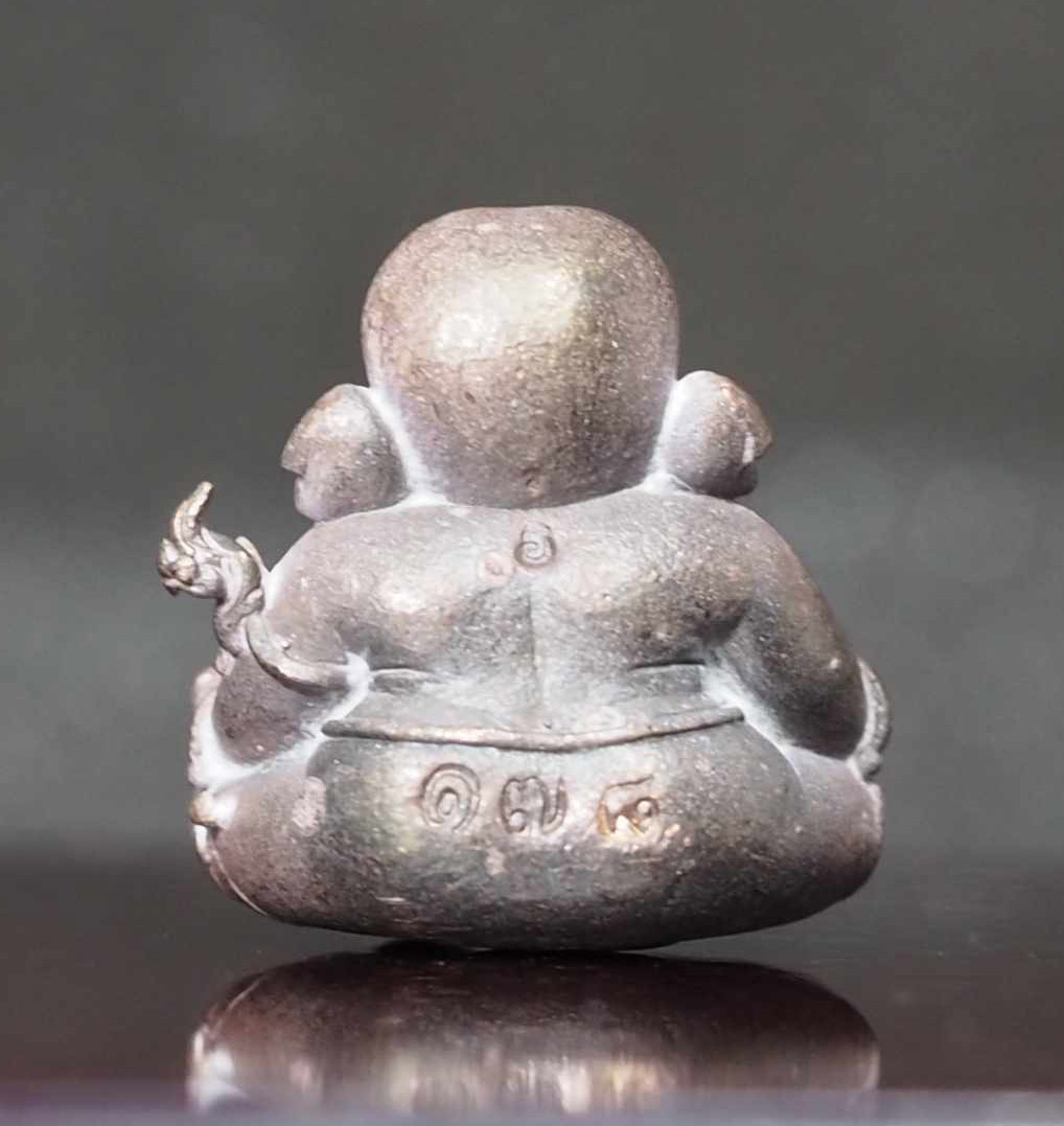 พระพิฆเนศประทับบนฐานบัว รุ่นสร้างโบสถ์ เนื้อสำริดโบราณ