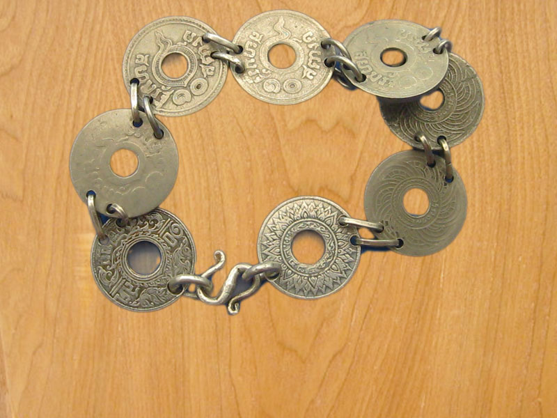 กำไลเหรียญสตางค์รู 10สตางค์ (3123)