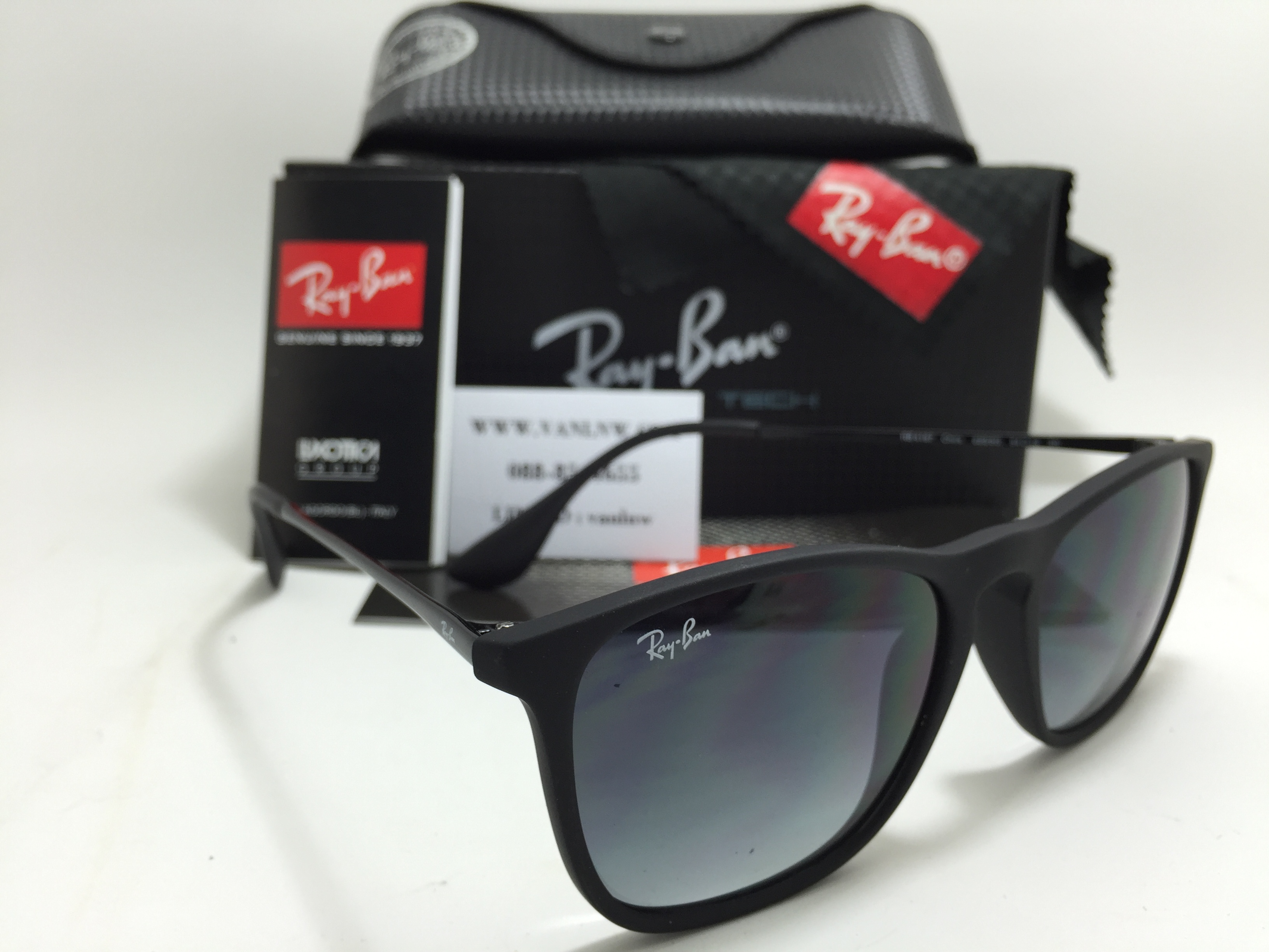 แว่นกันแดด Rayban RB4187 Chirs 622/8G 54-18 3N <ดำ>