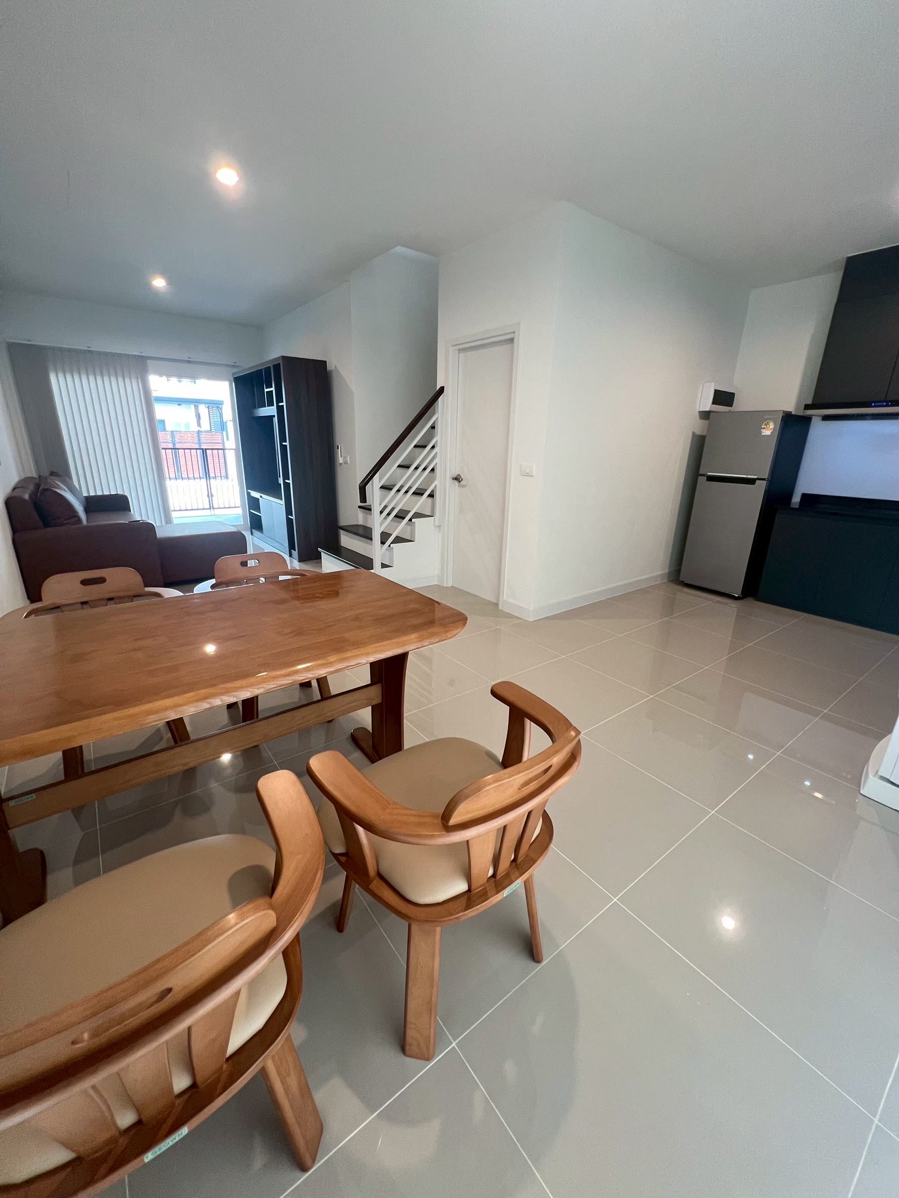 ให้เช่าบ้าน หมู่บ้านเอซเซน ปิ่นเกล้า-ศาลายา (EZZEN) (รหัสทรัพย์ ES25920)