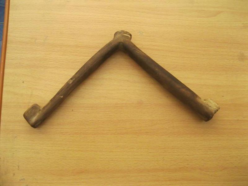 แอกไม้ โบราณ (4536)