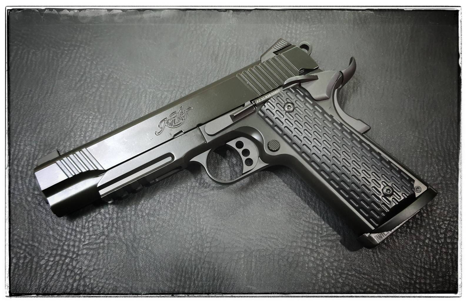 ปืนBB R28 Kimber T8 ร่องลึก จากค่าย Army