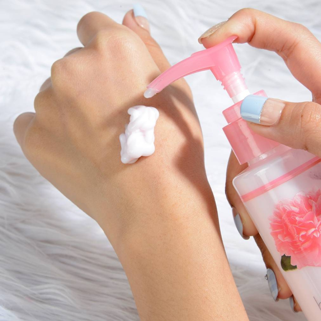 Mistine Blossom Whitening Body Lotion 140 ml.