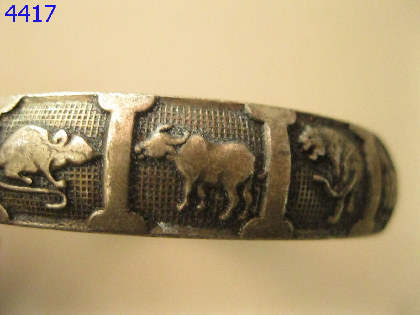 เลตแขน เสริมดวงเสริมบารมี (4417)