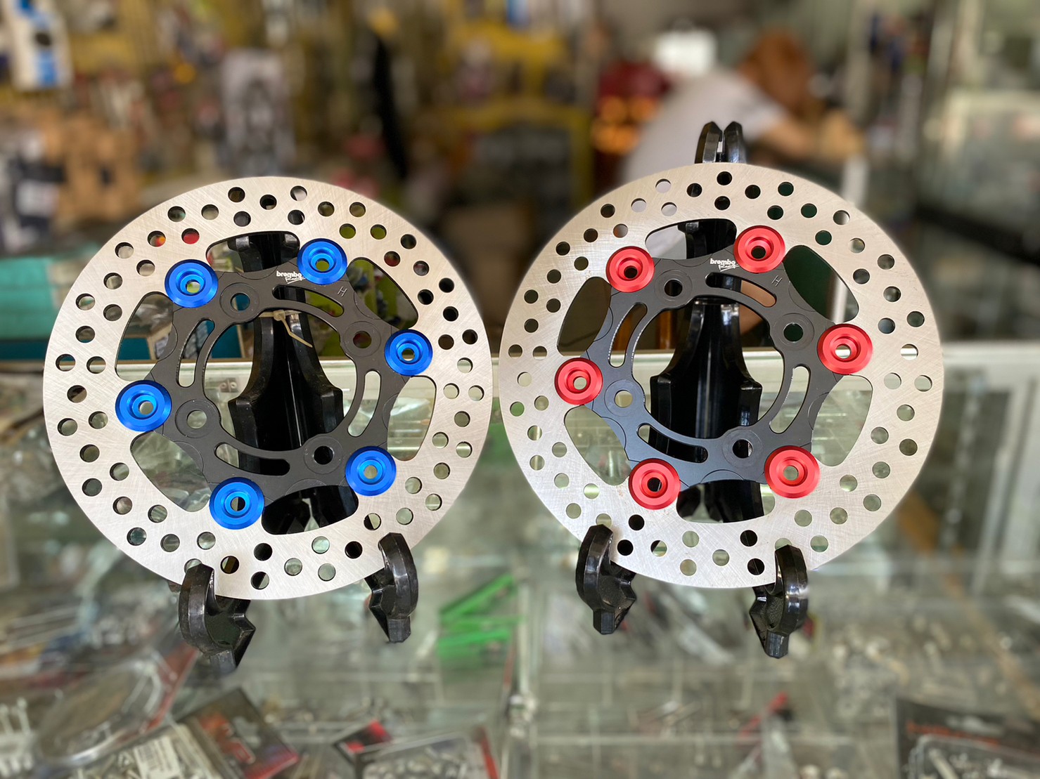 จานเบรค จานดิสก์เบรค จานเบรคคลิก จานเบรคScoopy-i / Click Brembo คุณภาพ จานเบรคแต่ง จานเบรคแบมโบ้ ขนาด 190 mm. ตรงรุ่น หมุดสวย จานเบรคคลิก จานคลิก🚚