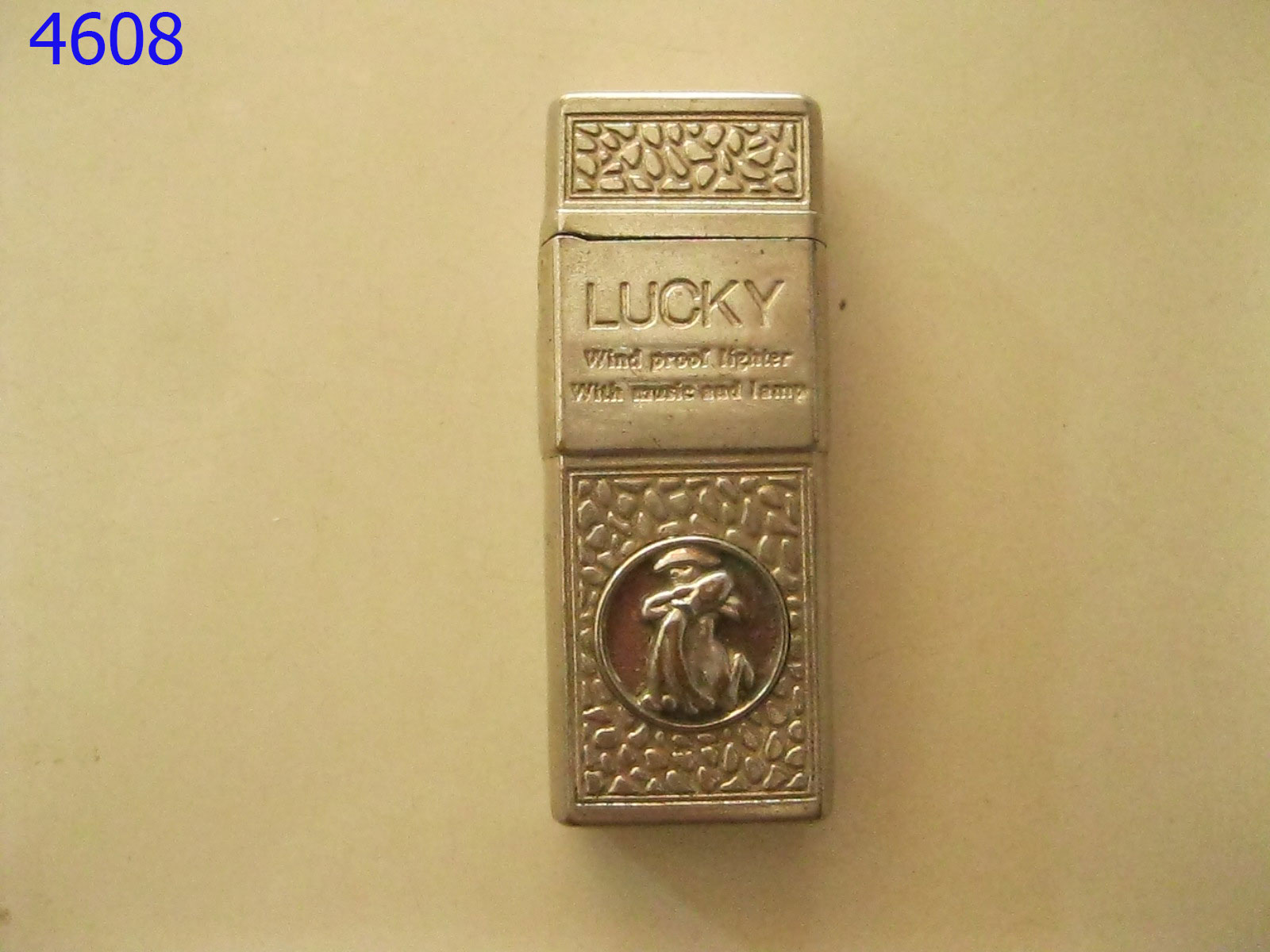 ไฟแช็ค LUCKY (4608)