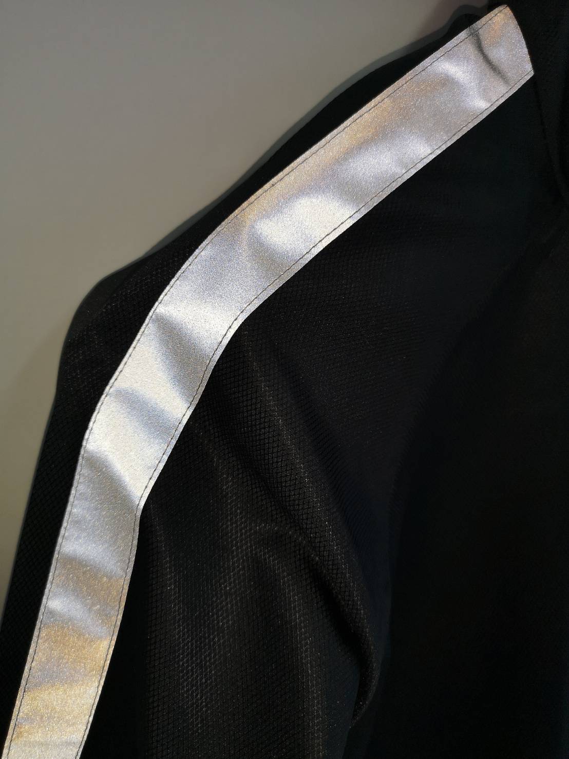 Reflex Sport Jacket 6410 เสื้อแจ็คเก็ตสีดำติดเทปสะท้อนแสงสไตล์สปอร์ต