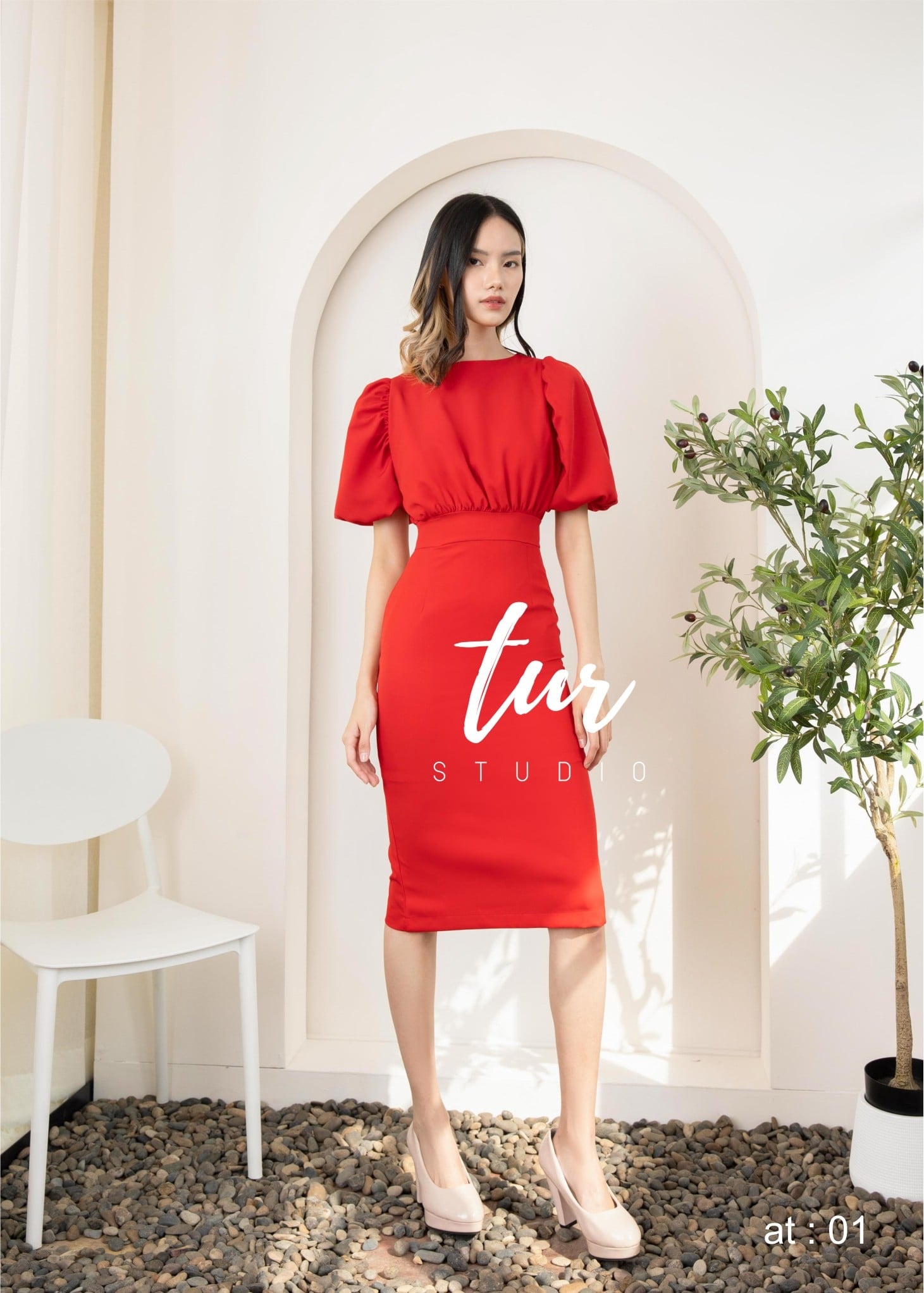 เดรสสีดำ เดรสทรงสวย เรียบหรู s-3xl (ดำแดง)