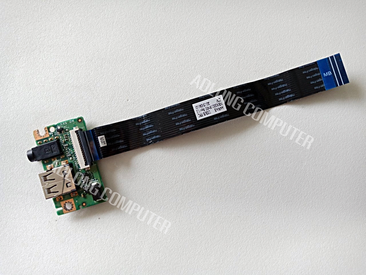 USB Port with Audio Acer aspire E5-473G-32ZB