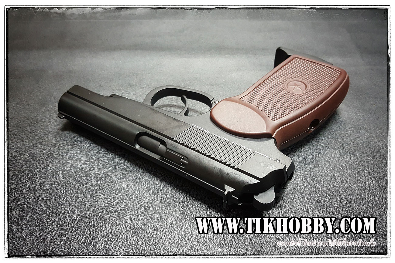 ปืนระบบแก๊สโบลว์แบ๊ค รุ่น Makarov สไลด์ดำระบบCo2 KWC