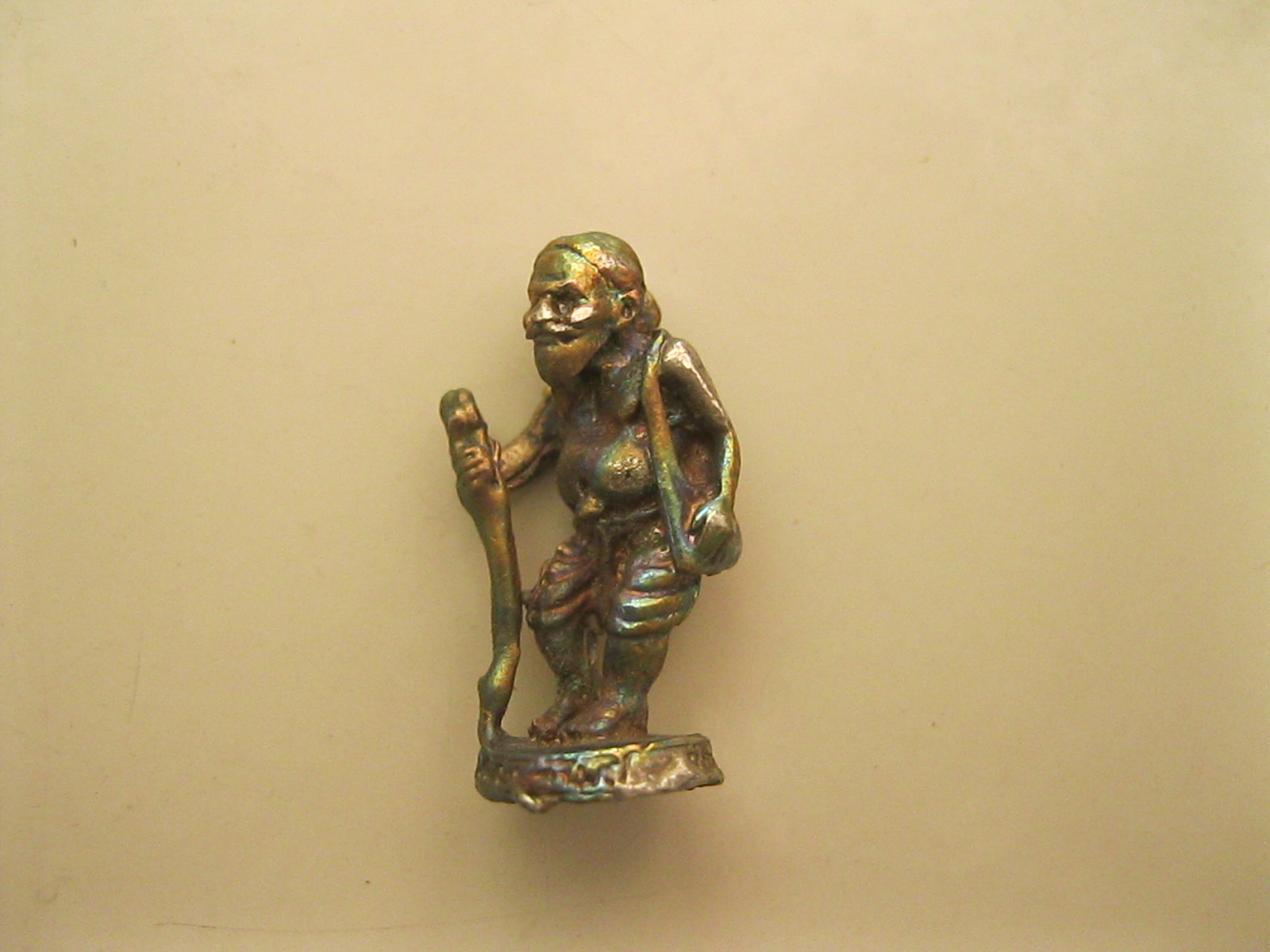 รูปหล่อชูชก เพิ่มพูนทรัพย์ (รหัส812)