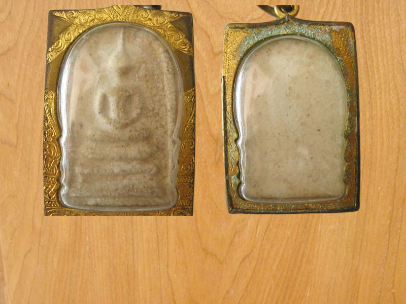 พระสมเด็จเก่าครับ (รหัส1703)