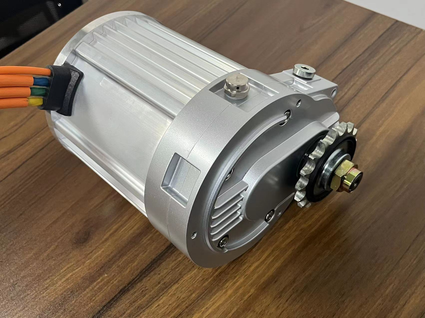 Tingtong SOTION FW15 7kw / 14kw rate MG120 motor with reduction
