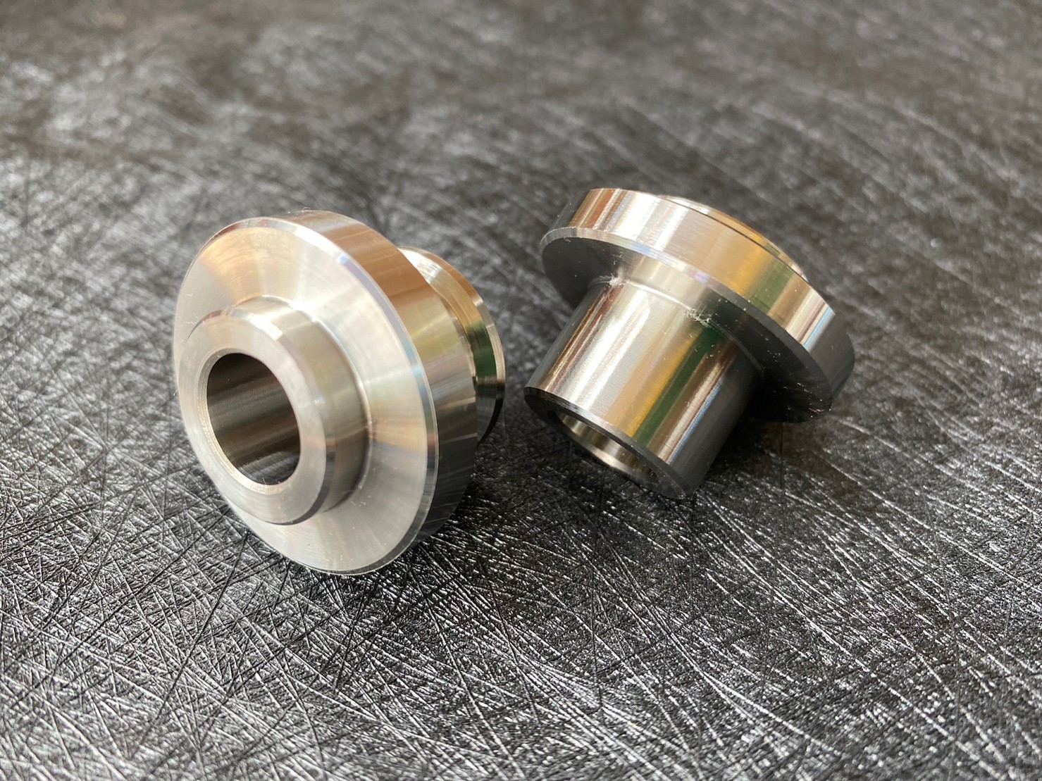 บูชล้อหน้า Lead125 หรีด125 บูชล้อหน้างานน้าคม บูชล้อหน้าหรีด125 สแตนเลสแท้ อะไหล่แต่งlead125 หรีด125 บูชล้อหน้า