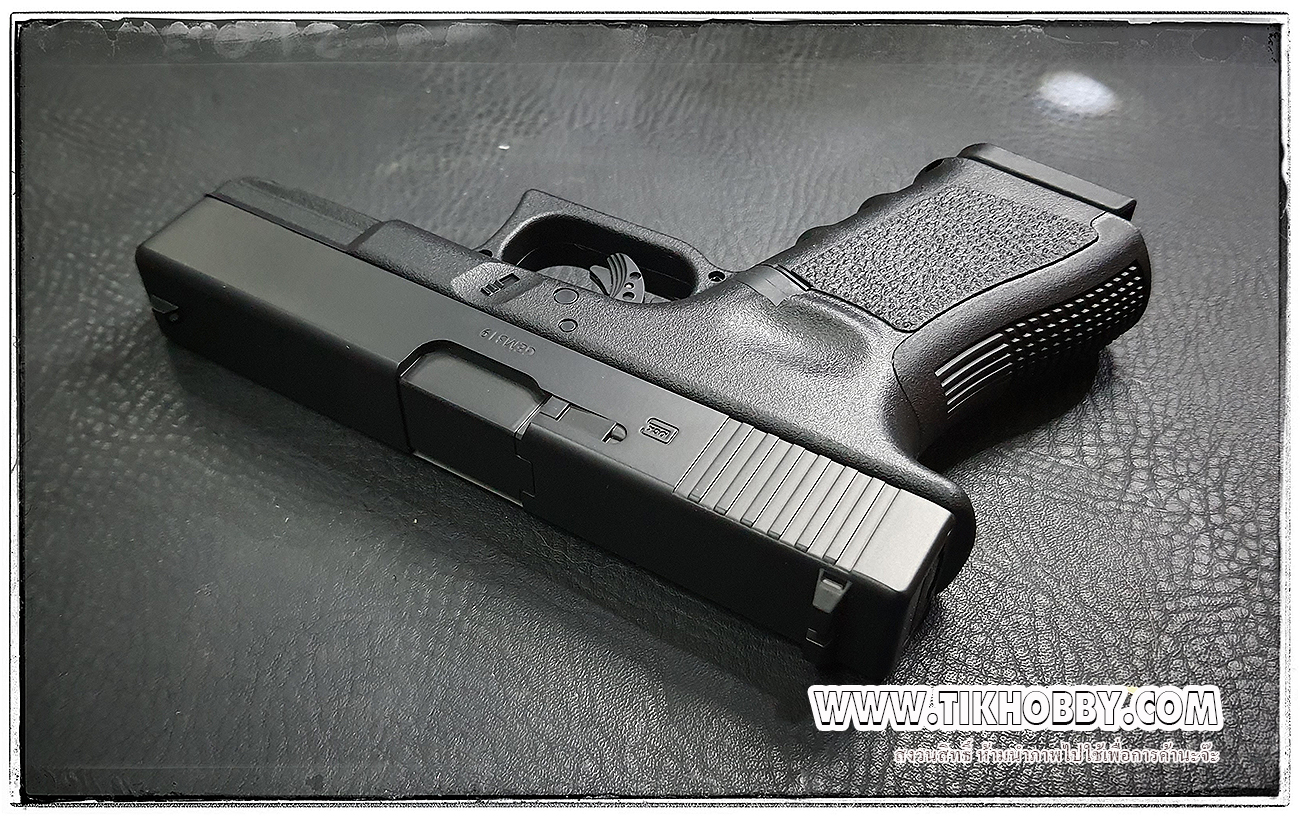 ปืนอัดลม (ปืนระบบแก๊ส Co2) รุ่น Glock19 ไม่โบลว์แบล็ค ปรับความแรง Classic Gun