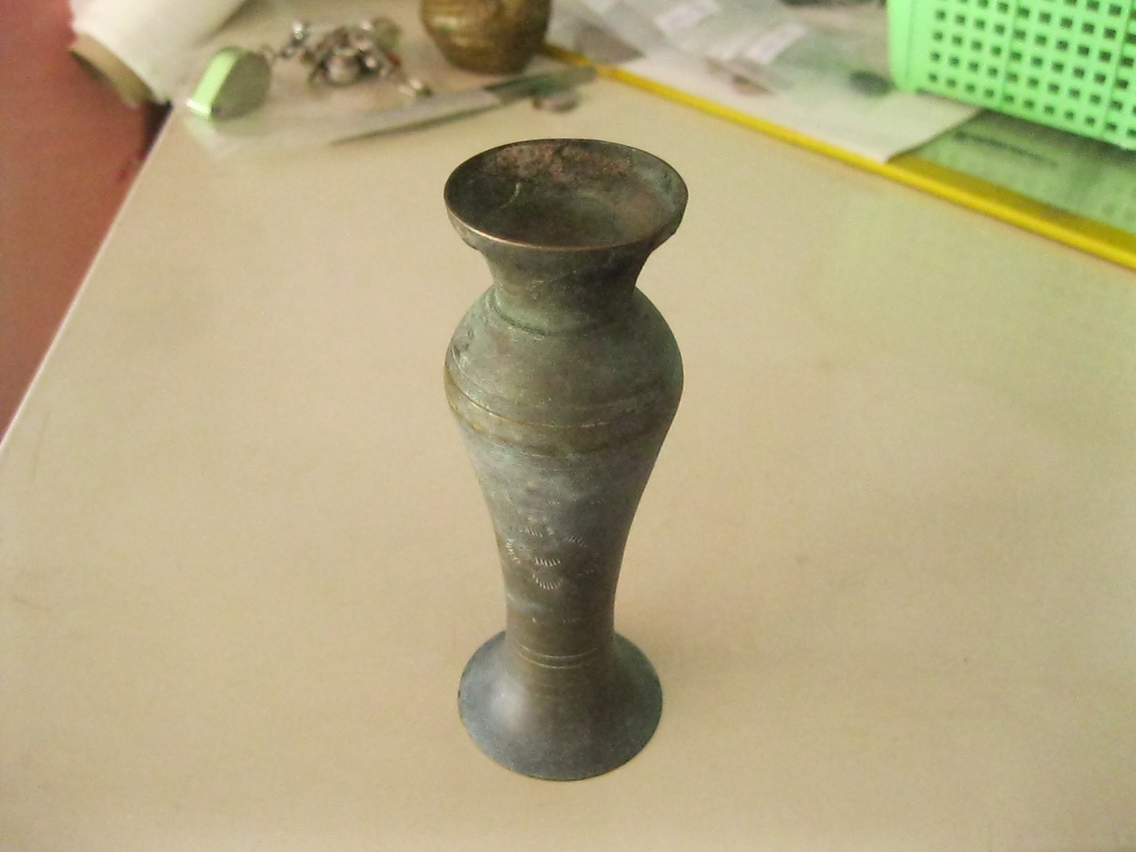 แจกันทองเหลือง (4124)