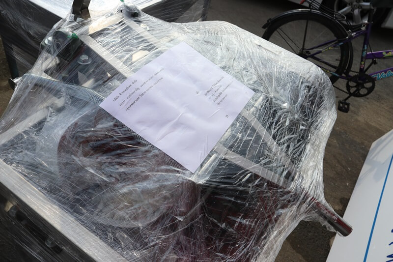 เครื่องล้างถังภายในชนิดเรซิ่นสำหรับโรงงานผลิตน้ำดื่ม