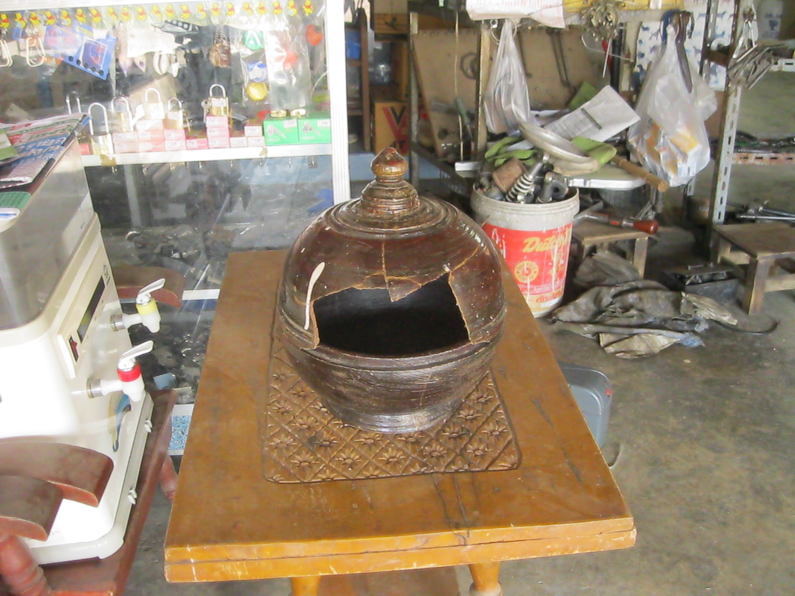 หม้อไม้โบราณ ใส่ของเครื่องใช้ (4530)