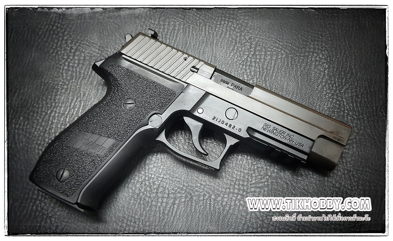 ปืน SIG Sauer P226 MK25 สีดำ ลายลิขสิทธิ์แท้