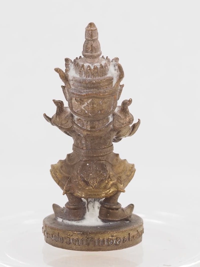 ท้าวเวสสุวรรณ รุ่น เศรษฐีเงินล้าน ขนาดสูง 3.5 ซม. เนื้อสัมฤทธิ์ไม่ปอกผิว หลวงพ่อเงิน วัดบ้านอ้อ จ.นครราชสีมา