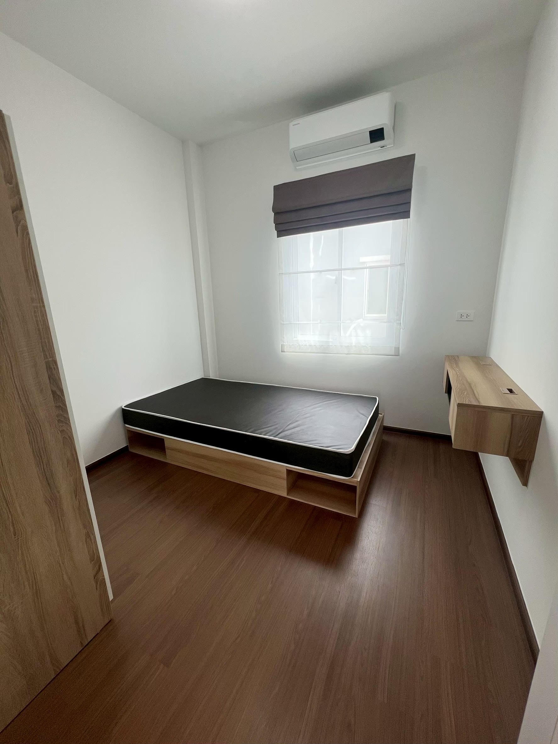 ให้เช่าบ้าน หมู่บ้านเอซเซน ปิ่นเกล้า-ศาลายา (EZZEN) (รหัสทรัพย์ ES25921)