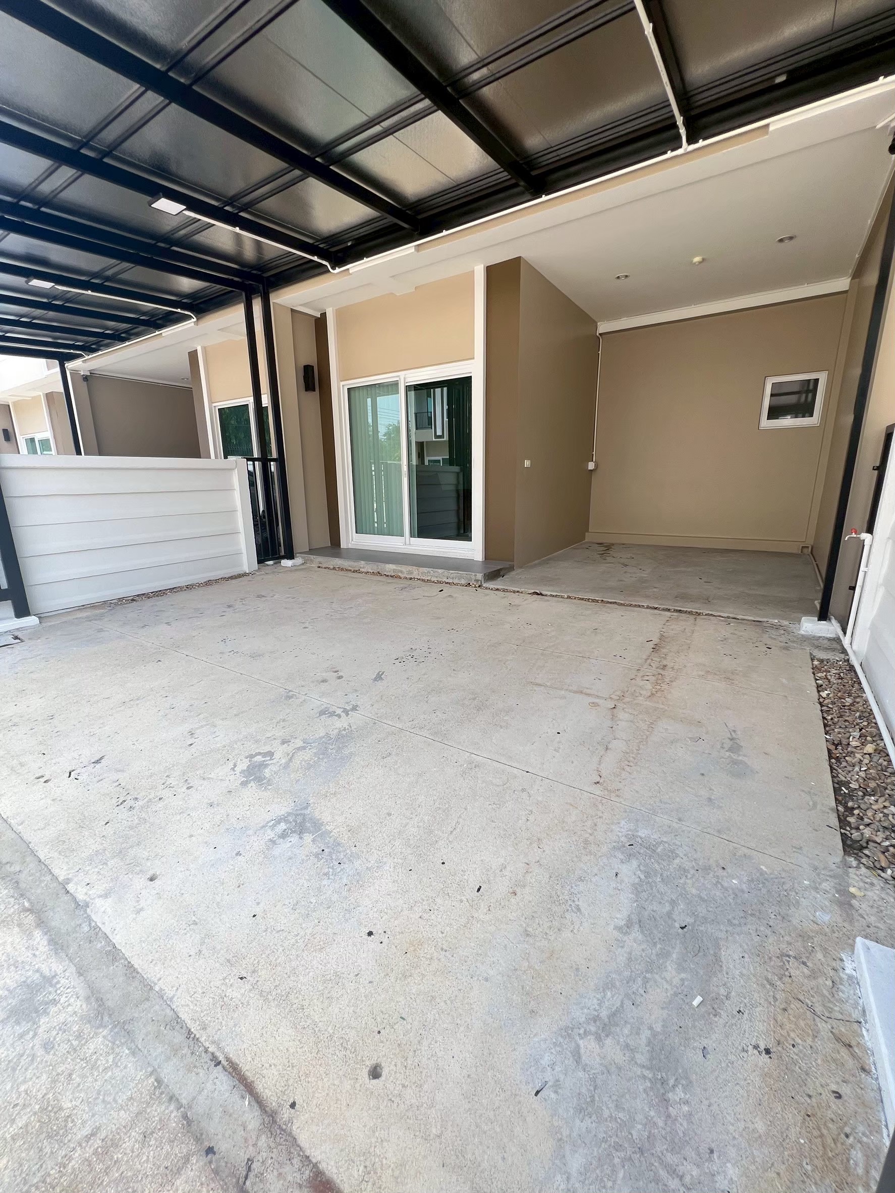 ให้เช่าบ้าน หมู่บ้านเอซเซน ปิ่นเกล้า-ศาลายา (EZZEN) (รหัสทรัพย์ ES25921)