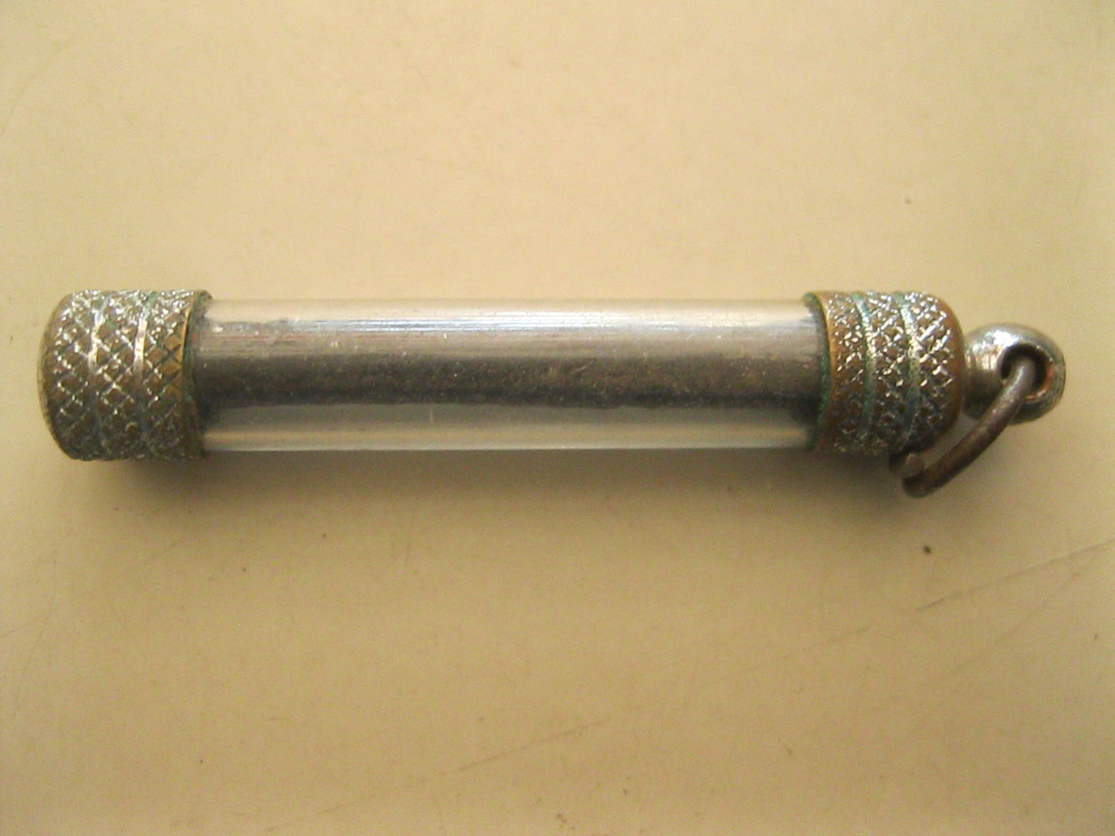 ตะกรุดเก่าไม่ทราบที่ อันที่2 (รหัส1930)