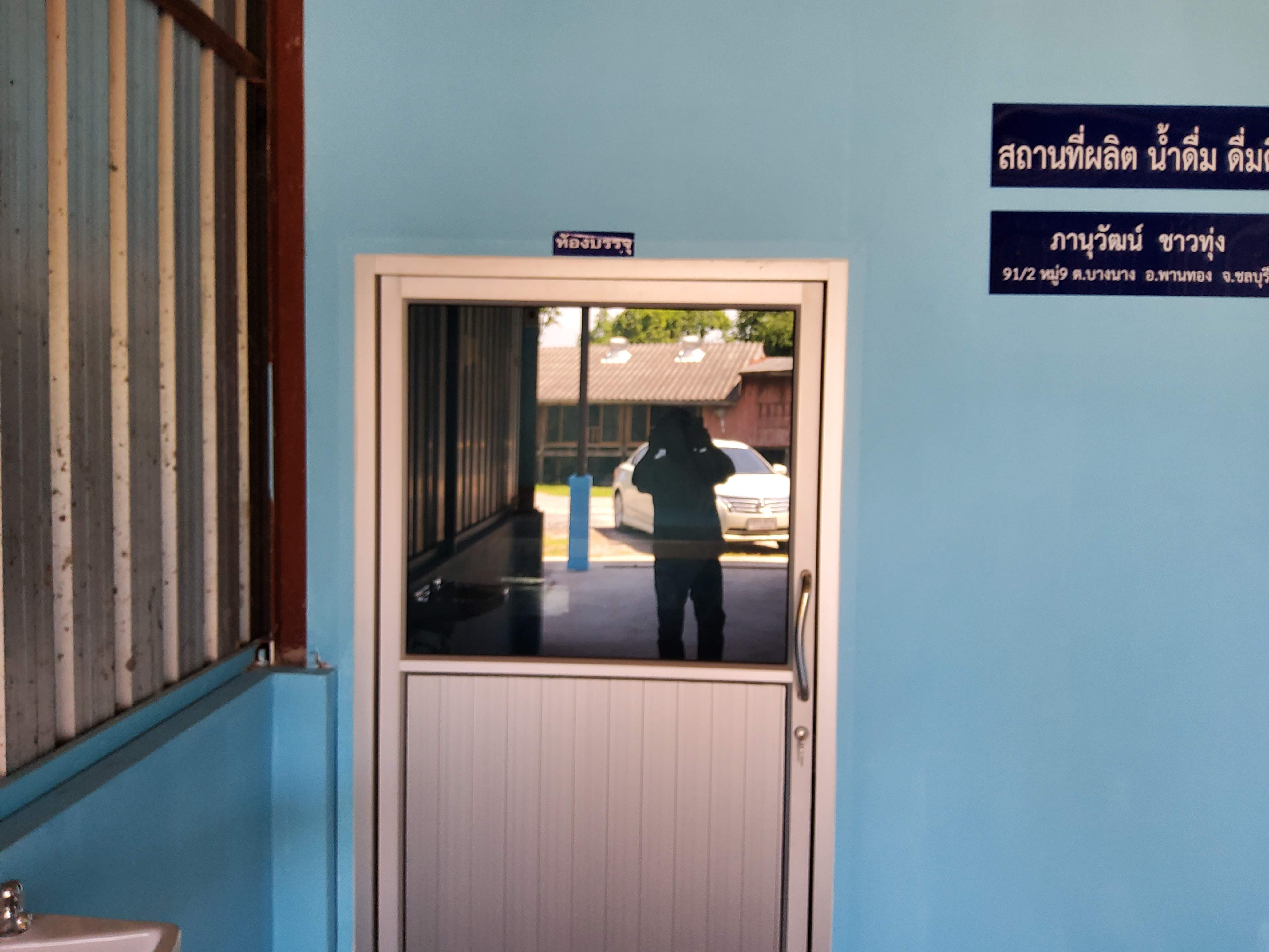 รับติดตั้งโรงงานน้ำดื่มอาร์โอ6คิวพร้อมอุปกรณ์การติดตั้ง