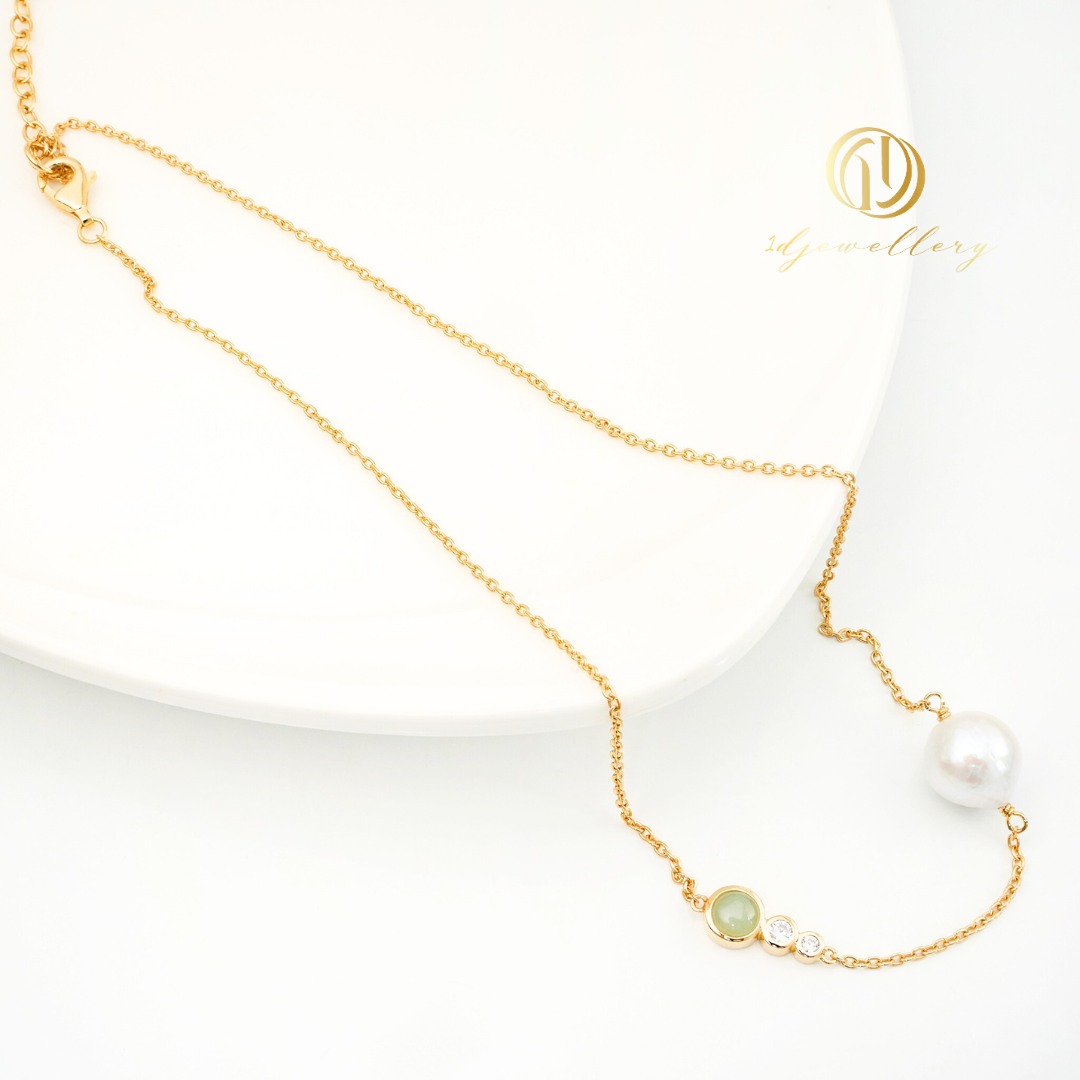 1D Jewellery สร้อยคอเงินแท้ 925 ชุบโรเดียม ฝังเพชรสวิส(CZ) หยกแท้ (Jade) ทรงกลม เสริมดวงความรัก คนโสดเจอคู่แท้ คนมีคู่รักกันยืนยาว ช่วยเสริมบารมี เสริมพลังอำนาจ ประสบความสำเร็จ เจริญรุ่งเรือง