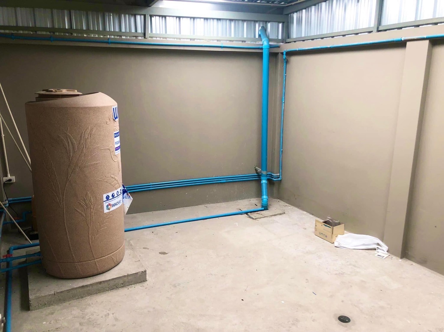 ให้เช่าอาคารพาณิชย์ ริมถนนเอกชัย ปากซอยเอกชัย109 (รหัสทรัพย์ B12615ห้อง4)