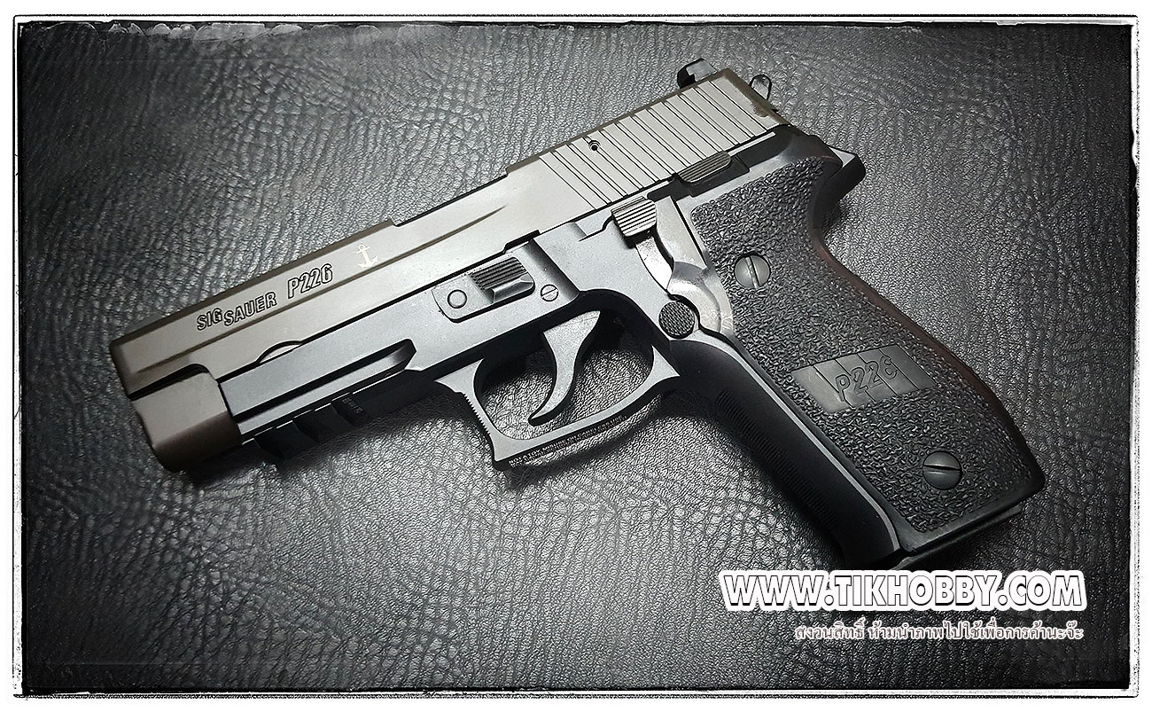 ปืน SIG Sauer P226 MK25 สีดำ ลายลิขสิทธิ์แท้