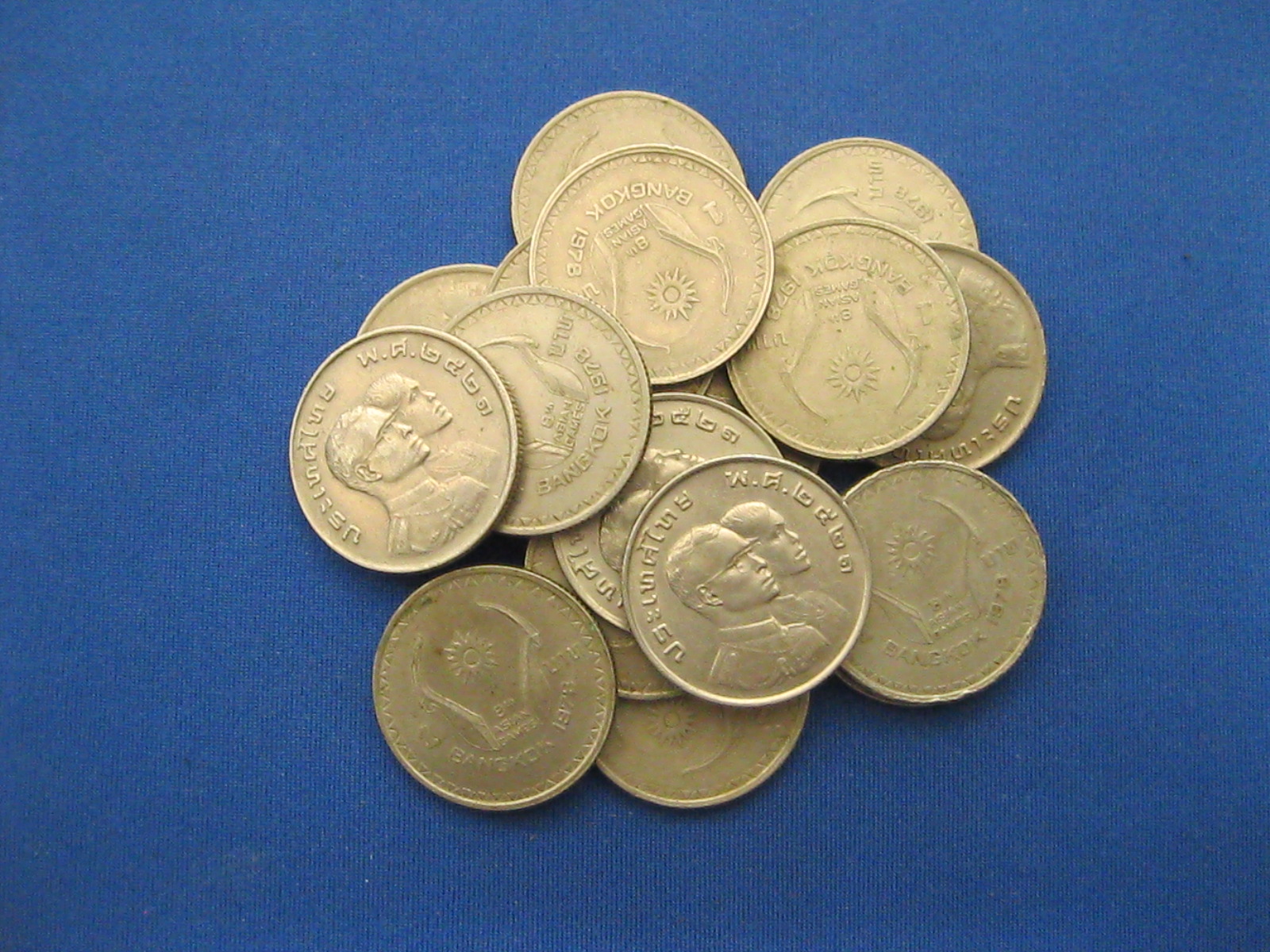 เหรียญ1บาท ปี2523 รัชกาลที่9 (2421)