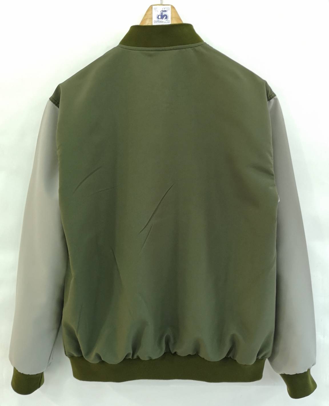 Baseball Jacket 6406 เสื้อแจ็คเก็ตสีเขียวขี้ม้าแขนสีเทาสไตล์เบสบอล