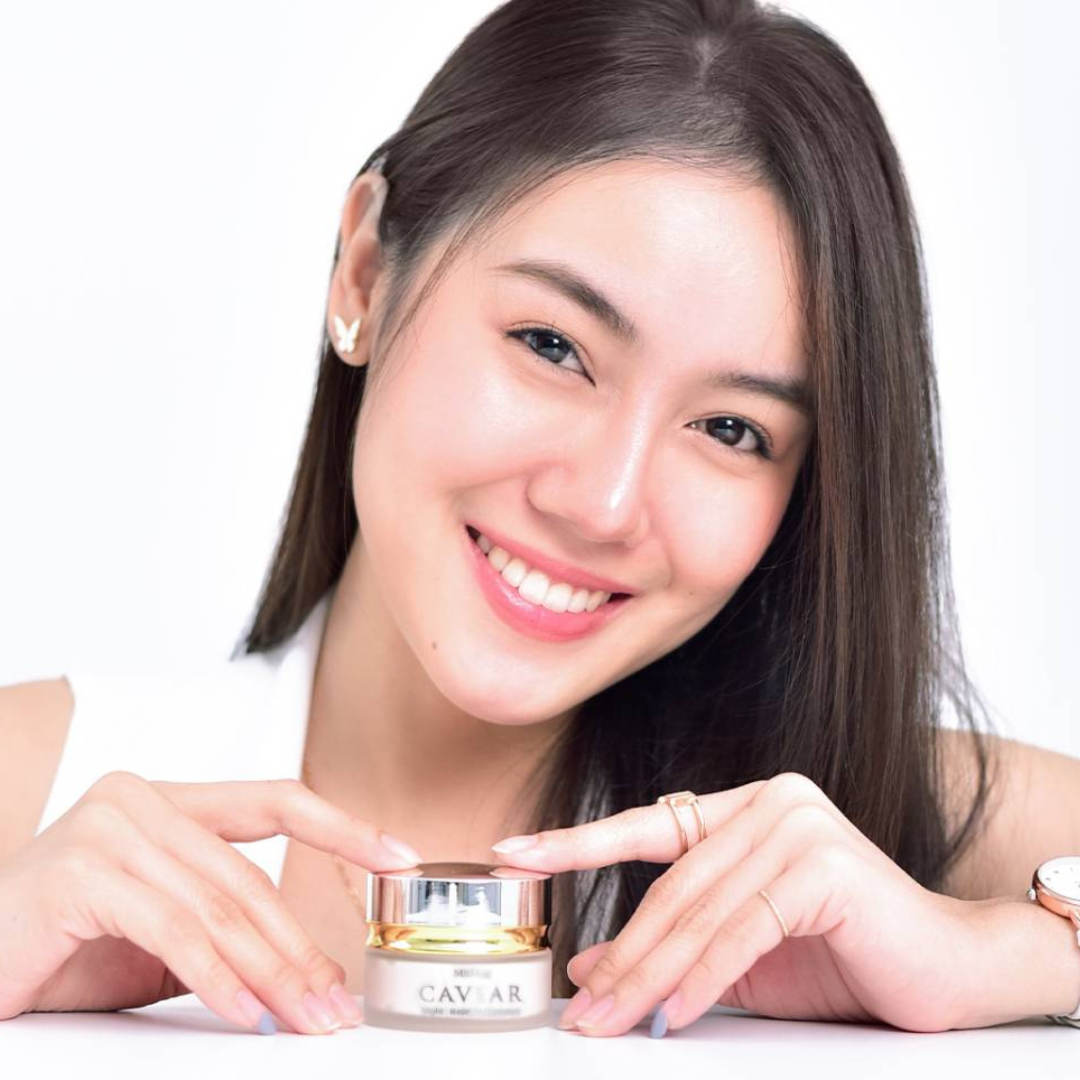 Mistine Caviar Whitening Day Cream SPF 15 30g.