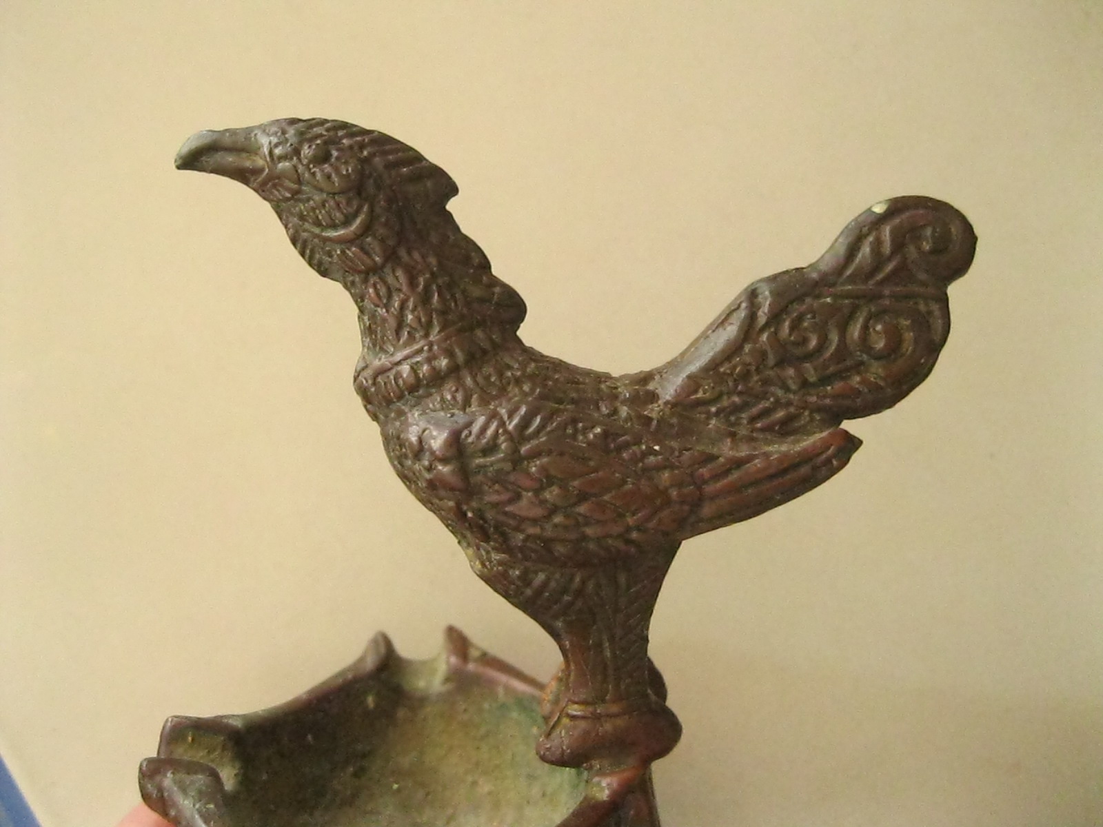 รูปหล่อหงษ์ เนื้อทองแดง ที่เขี่ยบุหรี่ (4117)