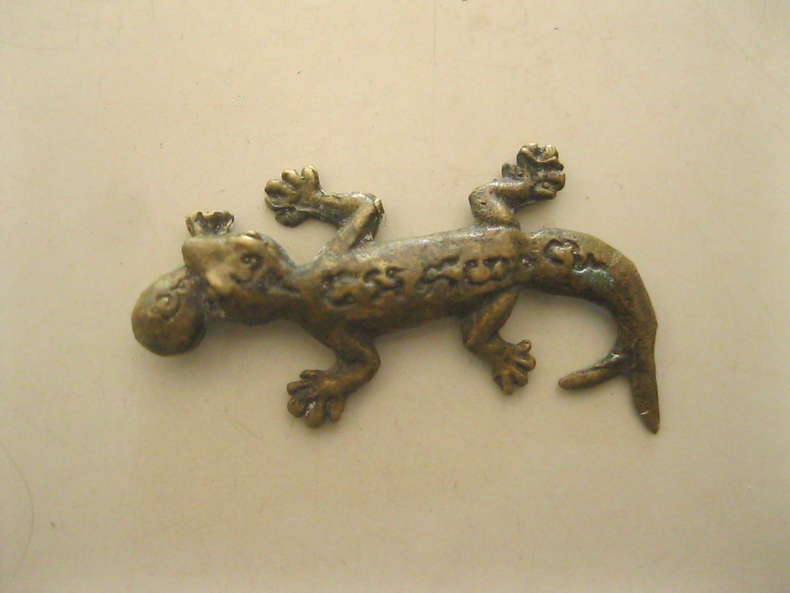 จิ้งจกเรียกทรัพย์ เนื้อทองเหลือง (รหัส2011)