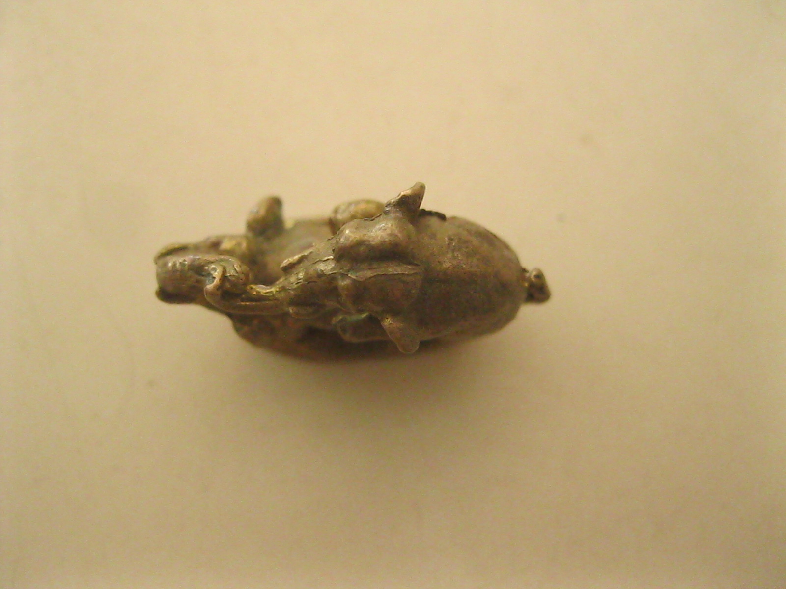 ช้างคู่ เนื้อทองเหลืองอิ่นช้าง (รหัส2112)