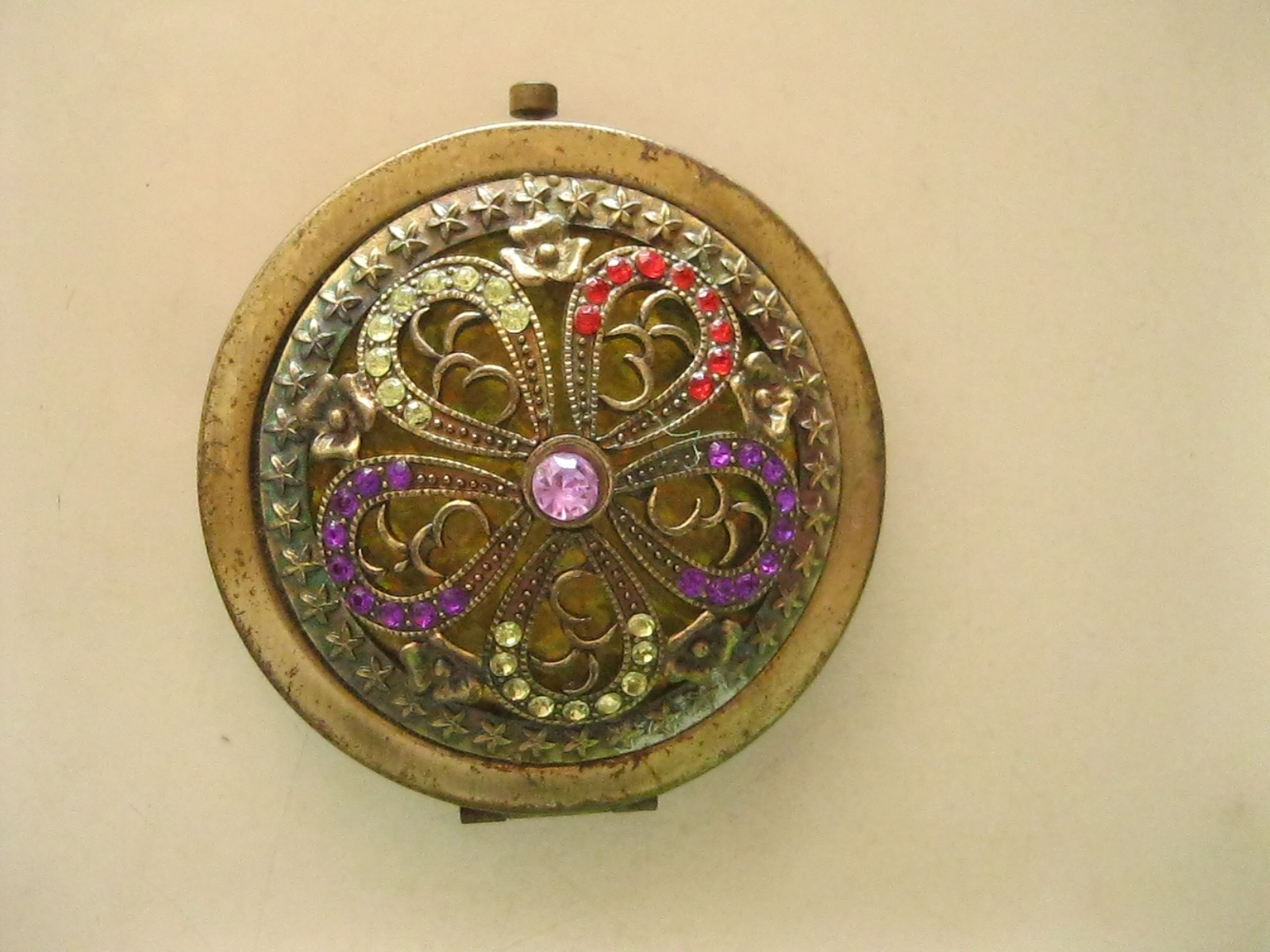 ตลับกระจก2หน้า ติดพลอย (4121)