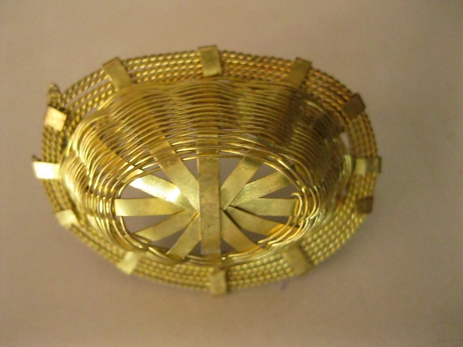 ตะกร้าทองเหลืองจิ๋ว (4131)