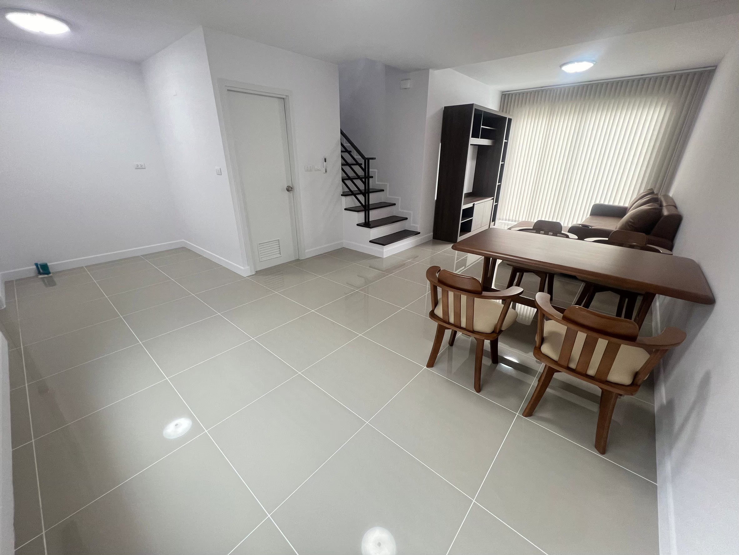 ให้เช่าบ้าน หมู่บ้านคุณาลัย บีกินส์2 ถนนบ้านกล้วย-ไทรน้อย (รหัสทรัพย์ KB222152)