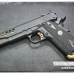 ปืนBB R30 -2 จากค่าย Army มีตัวเดียวนะครับ