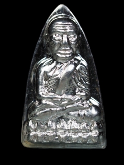 หลวงพ่อทวดเตารีดใหญ่ A เนื้อเงิน รุ่นพลิกแผ่นดิน พ่อท่านเขียว วัดห้วยเงาะ จ.ปัตตานี