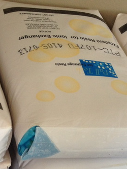 สารกรองน้ำเรซิ่นยี่ห้อพอลเทค