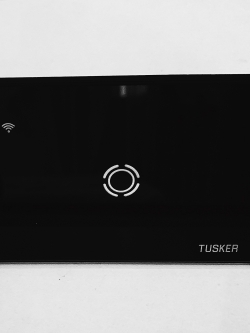 Tusker Smart Switch 1Gang ( WiFi + RF 433 Mhz ) Support E-Welink [รับประกัน 1 ปีเต็ม]