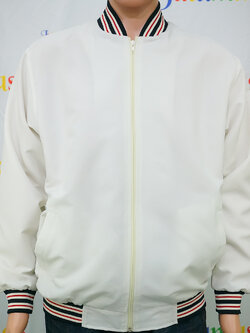 College Jacket เสื้อแจ็คเก็ตสีครีมสไตล์วัยรุ่น