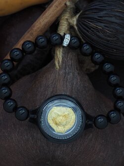 สร้อยหินมงคลร้อยเหรียญหน้าเสือ-จ้าวพยัคฆ์ เนื้อโลหะชุบเงิน