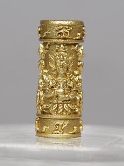 ตะกรุดท้าวเวสสุวรรณทวิพัตร์(หน้าเทวดา และ หน้ายักษ์) รุ่นเศรษฐีบูชาครู เนื้อทองชนวนพ่นทราย