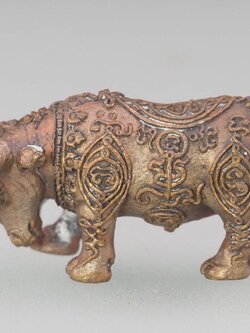 นนทิมหาศุภโชค เนื้อสำริดโบราณ หลวงพ่อสนั่น สุนันโท วัดกลางราชครูธาราม อ.วิเศษชัยชาญ จ.อ่างทอง